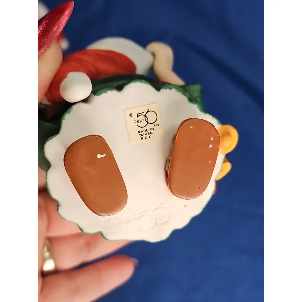 Dept 56 Merry Makers Christmas Stockings Pot Bellied Stove Monk